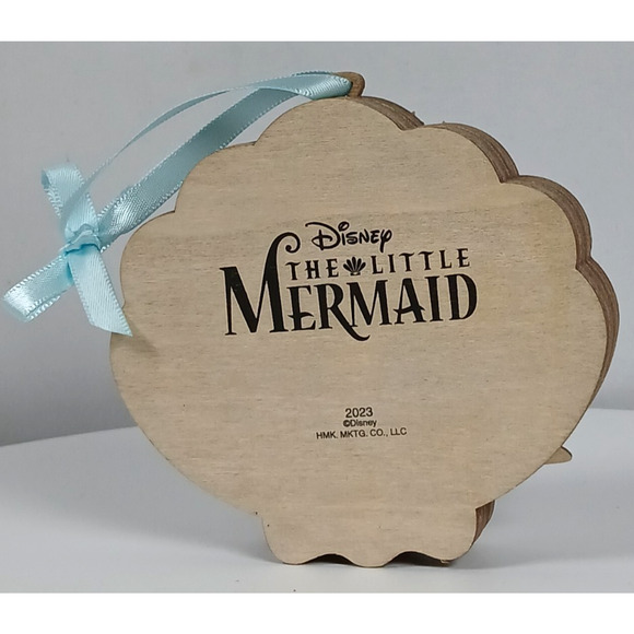 Hallmark Disney Ornament The Little Mermaid Ariel & Friends Wood Figure - Picture 6 of 11